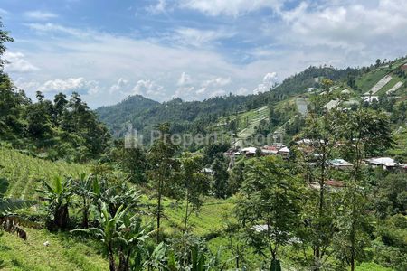 Dijual Tanah 200 Juta di Timur Jembatan Kaca Kemuning Karanganyar