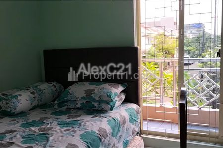 Jual Rumah Komplek 2 Lantai di Taman Modern, Ujung Menteng, Cakung, Jakarta Timur