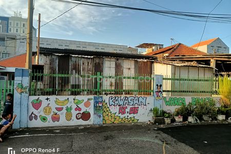 Jual Gudang Lokasi Strategis 100m dari Jalan Kedungdoro, Pusat Penjualan Spartpart Mobil di Surabaya