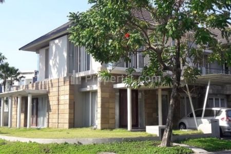 Jual Rumah di Komplek Royal Residence Crownhill Surabaya