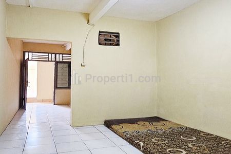 Sewa Kost Putra di Tugu Cimanggis Depok Dekat Universitas Gunadarma Kampus E, Kampus UI Depok, Mall Margo City, Depok Town Square, Mall Pesona Square