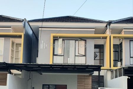Dijual BU Rumah Luas 2 Lantai Lokasi Strategis di Kodau Jatiwarna Kota Bekasi