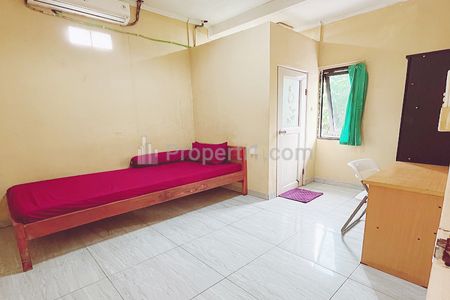 Sewa Kost Putra di Kwitang Senen Jakarta Pusat Dekat Institut Kesenian Jakarta, Stasiun Senen, RSPAD Gatot Soebroto, Monas, Kementerian Keuangan RI
