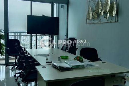 Disewakan Office Kantor Neo Soho Residence di Jalan S Parman Tanjung Duren Jakarta Barat