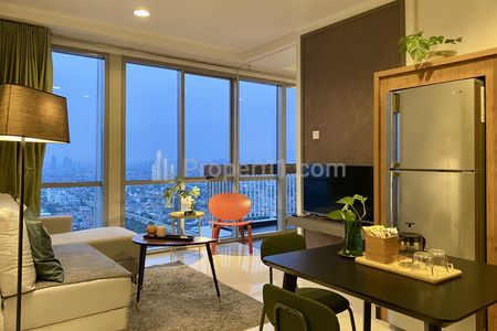 For Sale Apartment Kemang Mansion, A Cozy Living Place in the Heart of Kemang - Top Floor with Balcony - Studio Full Furnished