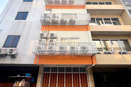 Dijual Kost di Jl. Gajah Mada, Jakarta Pusat