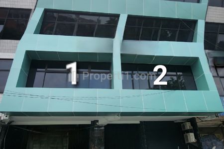 Dijual 2 Jejer Ruko di Jl. Sumatera, Gubeng, Surabaya Pusat - NOL JALAN RAYA KEMBAR - Parkiran Mobil LUAS Dekat Grand City Mall