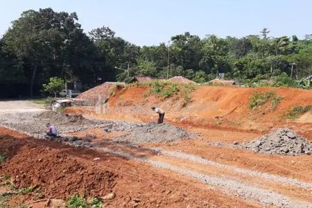 Dijual Tanah di Desa Jonggol, Bogor - Murah dan Strategis di Pinggir Jalan