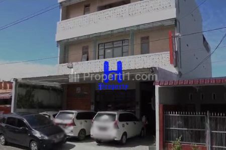 Jual Guest House di Jalan Puri (Daerah Medan Area) Kondisi Siap Huni Fully Furnished, Medan