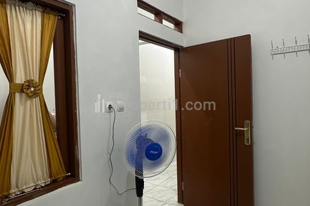 Sewa Kost-kostan di Jl. Haji Misan 28, Dekat ke Jalan Ciledug Raya Jakarta Selatan, Dekat Halte Busway Depan Univ. Budi Luhur, Bangunan Masih Baru