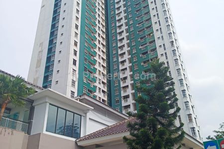 Apartment Building