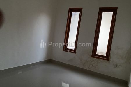 Dijual Rumah Siap Huni 3 Kamar Tidur 2 Lantai Deket Sekolah di Kesiman Denpasar Bali