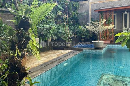 Jual Cepat Rumah Siap Huni ada Kolam Renang Luas Tanah 742 Meter di Cipete Selatan, Akses Dua Mobil, Dekat Fatmawati, Antasari, Jakarta Selatan