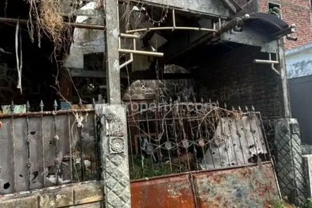 Dijual Rumah Hitung Tanah Jl. Karangan Golongan - Wiyung Surabaya Dekat Pakuwon Mall, Royal Residence, Unesa, Citraland - Surabaya Barat