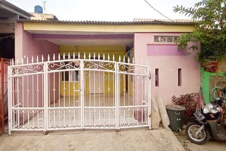 Rumah Dijual di Perumahan Graha Festival Karawang Dekat Mall Resinda Park, Pasar Baru Karawang, RS Mandaya Karawang, Alun-Alun Kota Karawang