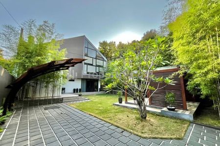 Dijual Rumah Cantik Mewah Asri Lokasi Kota Semarang