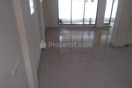 Disewakan / Dikontrakkan / Lease Ruang Kantor Strategis di Jakarta Timur