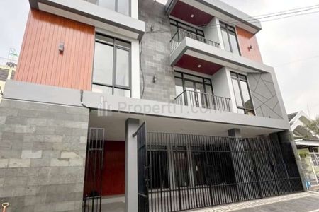 Dijual Kost-kostan Area Bunga-Bunga Suhat Malang Lantai 3+Rooftop