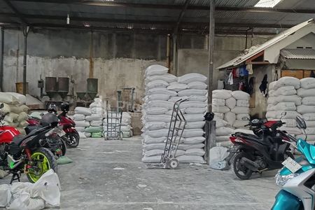 Dijual Gudang Pabrik Plastik HDPE Aktif Lokasi Surakarta Jawa Tengah