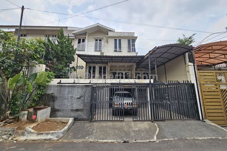 Tampak Depan