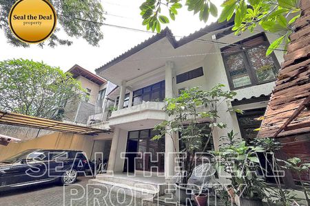 Rumah Disewakan Bisa untuk Silent Office di Senopati/Kebayoran Baru Jakarta Selatan STD580