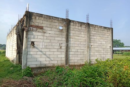 Dijual Tanah (Semi Bangunan) Luas 139m² di Kampung Inggris Dekat Kursus Elfast, Pare, Kediri, Jawa Timur