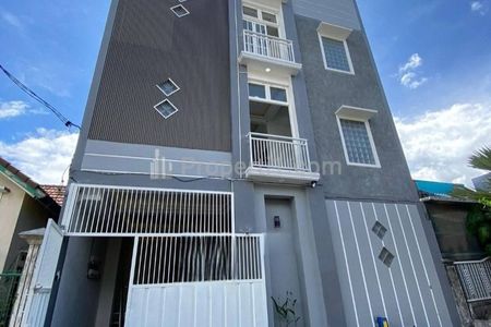 Dijual Kos-kosan di Griyashanta Suhat Malang, 3 Lantai, 21 Kamar Tidur