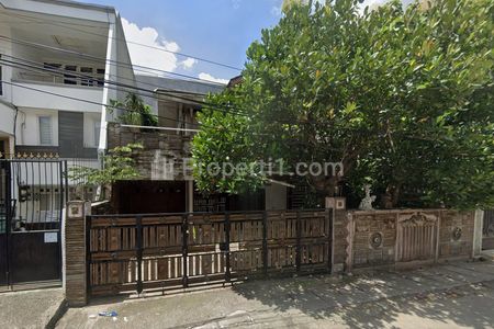 Jual Rumah di Jalan Mangga Kota Jakarta Barat Strategis
