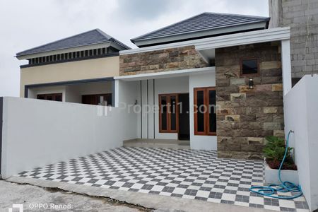 Jual Rumah Baru Siap Huni dekat Kampus UAD Jogja
