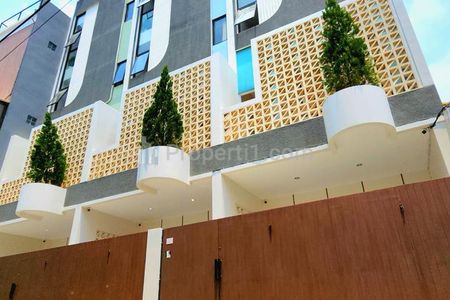 Jual Kost Baru di Grogol Jakarta Barat, 21 Kamar Tidur Full Furnished, Lokasi dengan Akses Strategis Pusat Pembelanjaan