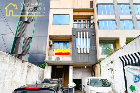 Jual Ruko Strategis 3,5 Lantai di Menteng, Jakarta Pusat - Kesempatan Emas untuk Investasi & Bisnis