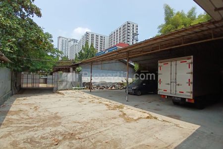 Dijual Tempat Usaha Hanya 1 km dari Jalan Letnan Sutopo BSD City, Tangerang Selatan