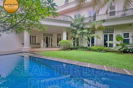 Disewakan Rumah 6 KT di Kemang Jakarta Selatan STD586
