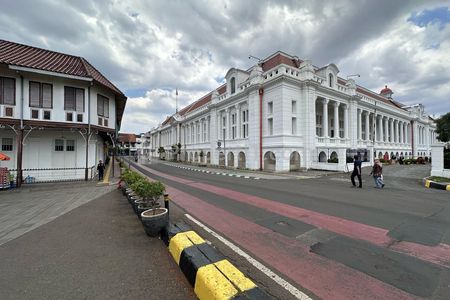 Tampak Depan