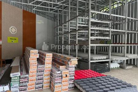 Dijual Gudang SHM di Raya M Kahfi, Jakarta Selatan