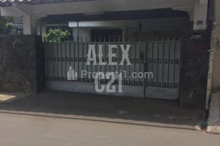 Dijual Rumah Jalan Bangka, Mampang Prapatan. Jakarta Selatan