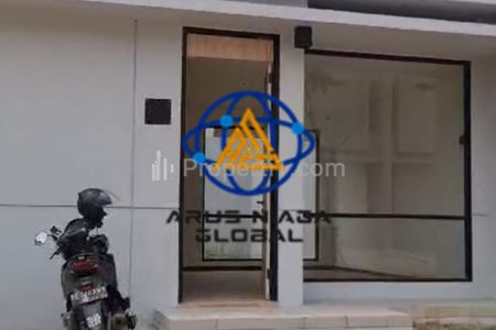 Sewa Rumah 2 Lantai Semi Furnished di Rolling Hiils Karawang