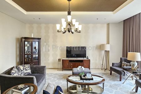 For Rent Luxurious Apartment at Senopati Suites Type 2 BR Full Furnished - Strategic Location in South Jakarta