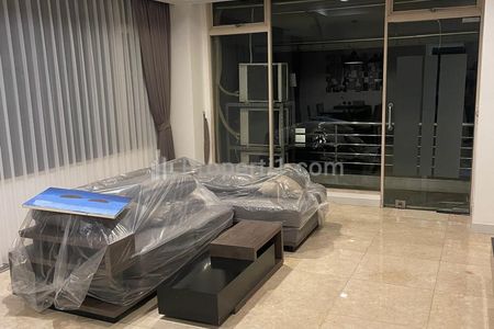 Sewa Apartemen Istana Sahid Sudirman 2BR Full Furnished