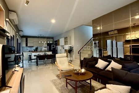 Dijual Rumah Baru 2 Lantai Full Furnish Kawasan Elite di Jatiwarna, Pondok Melati, Bekasi