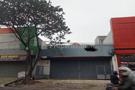 Dijual Tempat Usaha Strategis di Jln Barata Jaya, Surabaya