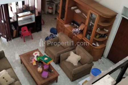 Dijual Rumah di Bintaro Sektor 2, Rengas, Ciputat Timur, Tangerang Selatan, Banten