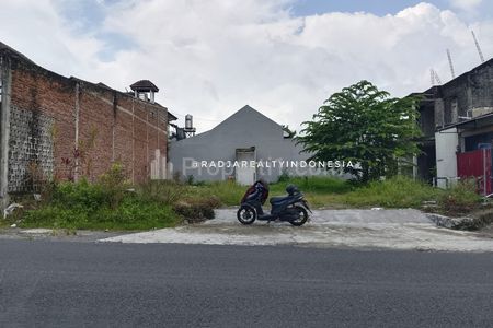 Dijual Tanah Strategis Pinggir Jalan Utara Jogja Bay Maguwoharjo Yogyakarta