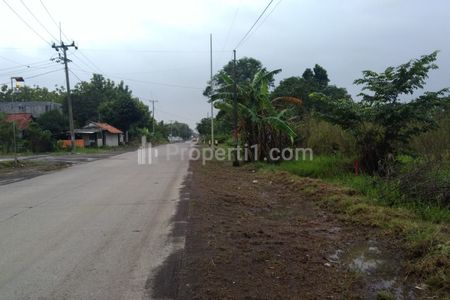 Dijual Tanah untuk Industri atau Gudang Strategis Pinggir Jalan Raya Subang Cikamurang Desa Cikawung, Indramayu, Jawa Barat