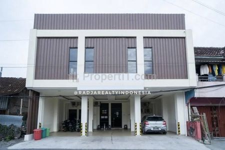Dijual Kost Eksklusif 24 Kamar Full Furnish Pinggir Jalan Seturan Condongcatur Yogyakarta Dekat Pakuwon Mall, UPN, STIE YKPN
