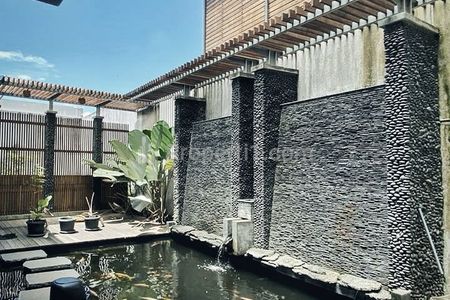 Jual Rumah Mewah Full Furnished di Jl. Pada Asih, Sukasari, Bandung