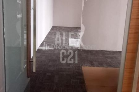 Disewakan Kantor di Gedung The East, Mega Kuningan, Jakarta Selatan