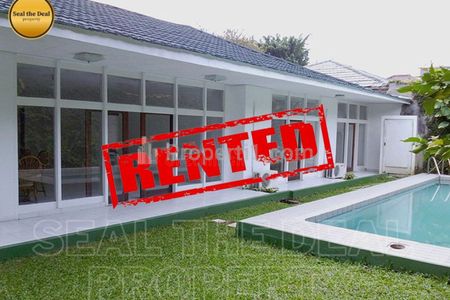 Disewakan Rumah Luas Murah di Kemang Jakarta Selatan STD022