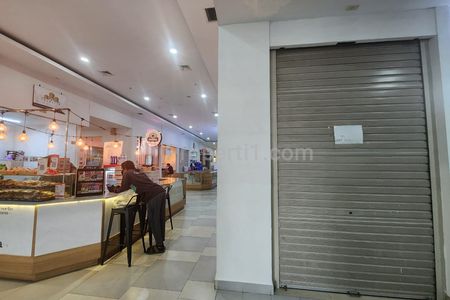 Disewakan Kios di Apartemen Madison Park Lantai Dasar Koridor Utama Dekat Mall Central Park