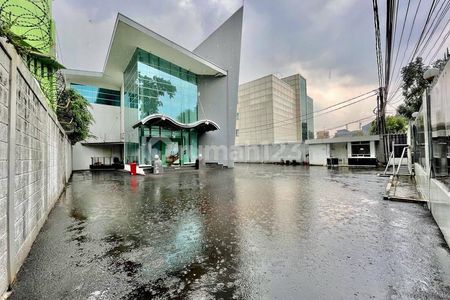 Dijual Bangunan Komersial di Raya Pasar Minggu, Jakarta Selatan